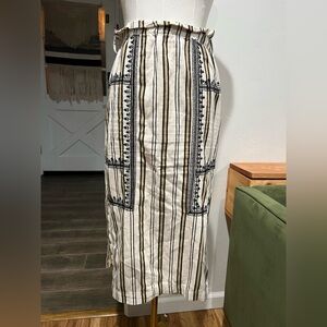Zara Black and Cream Patterned Pencil Skirt